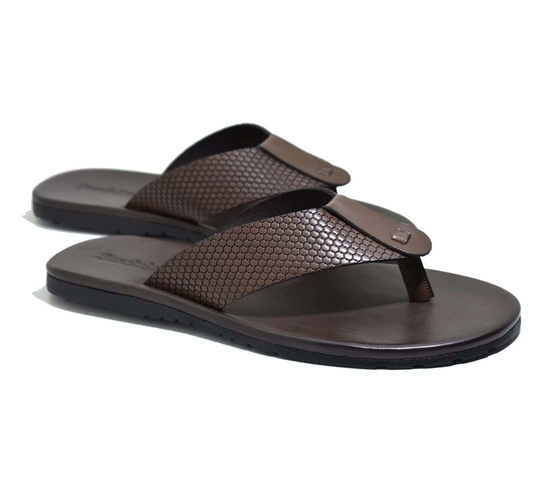 Chinelo de Couro Colby Café — detalhe 4, sandália masculina em couro Stock Sandals